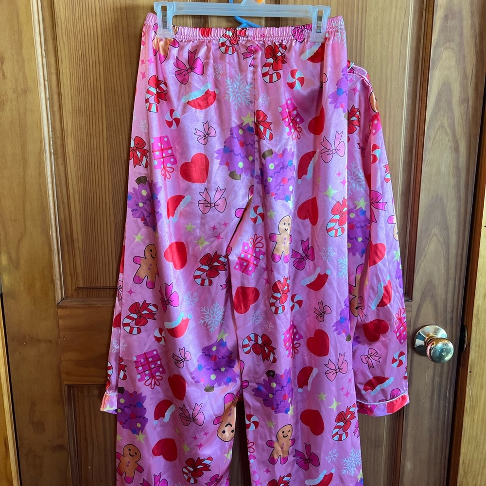 Pink Gingerbread Pajama Set - Picture 3 of 3